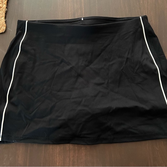 Garage Black Mini Skirt with White Trim - Picture 1 of 1
